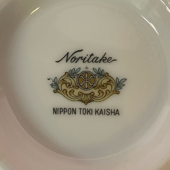 Noritake Nippon Toki Kaisha Creamer Red Border Laurel  Brown Trim - Picture 9 of 10